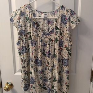 Old navy floral flutter top